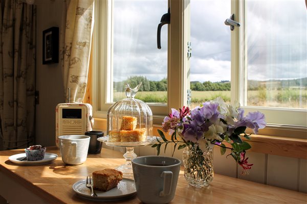 Shepherd's Hut window